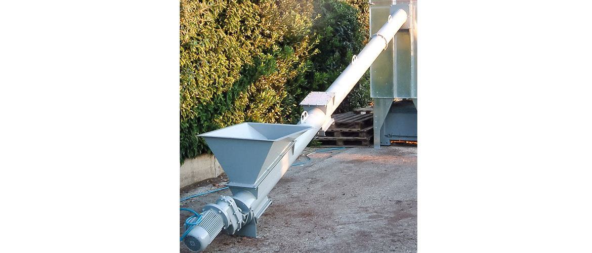 Tubular auger conveyor